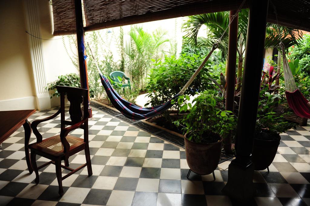 Hotel Casa Cubana Granada Nicaragua Buitenkant foto